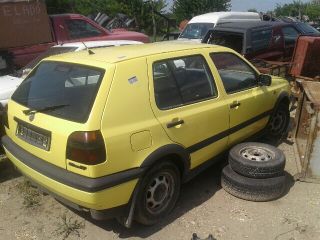 bontott VW GOLF III Jobb első Kerékagy