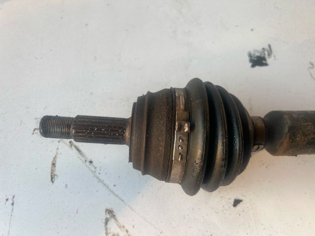 bontott VW GOLF III Jobb Féltengely