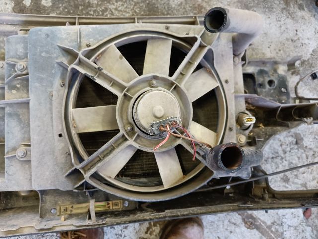 bontott VW GOLF III Komplett Homlokfal (Részeivel)