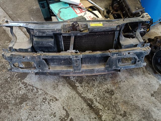 bontott VW GOLF III Komplett Homlokfal (Részeivel)