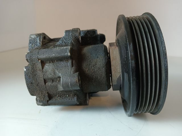 bontott VW GOLF III Kormányszervó Motor (Hidraulikus)