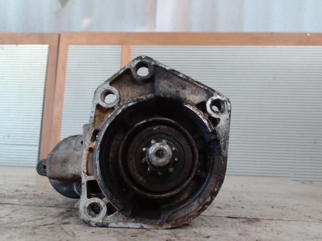 bontott VW GOLF III Önindító