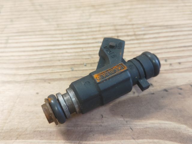 bontott VW GOLF III Porlasztó (1 db)