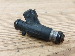 bontott VW GOLF III Porlasztó (1 db)