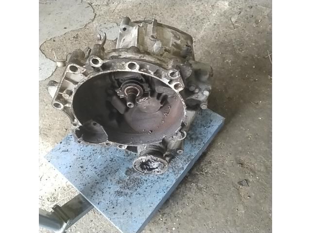 bontott VW GOLF III Váltó (Mechanikus)