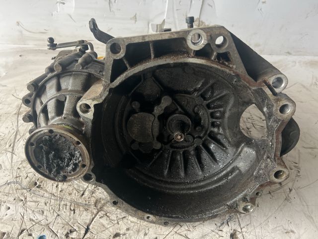bontott VW GOLF III Váltó (Mechanikus)
