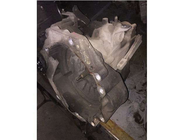 bontott VW GOLF III Váltó (Mechanikus)