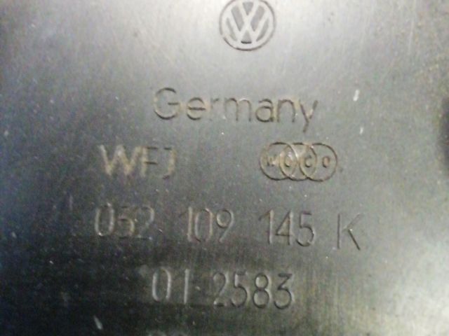 bontott VW GOLF III Alsó Vezérlés Burkolat