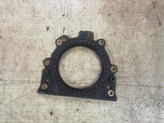 bontott VW GOLF III Első Főtengely Szimmeringház