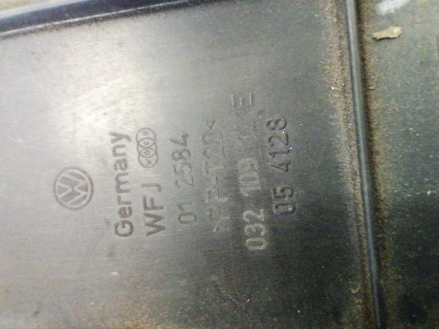 bontott VW GOLF III Felső Vezérlés Burkolat