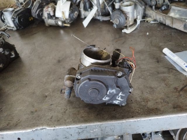 bontott VW GOLF III Fojtószelep (Elektromos)