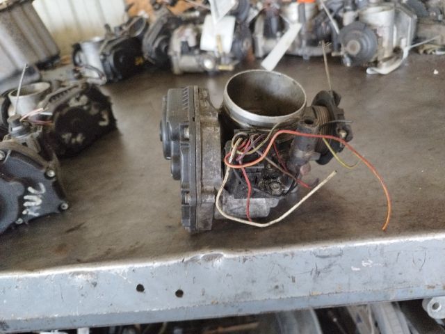 bontott VW GOLF III Fojtószelep (Elektromos)