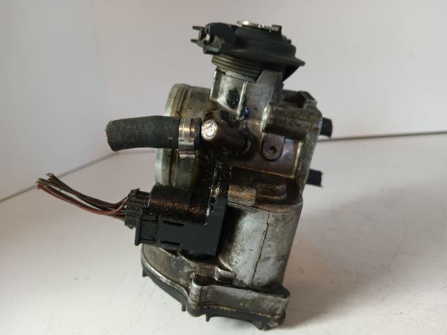 bontott VW GOLF III Fojtószelep (Elektromos)