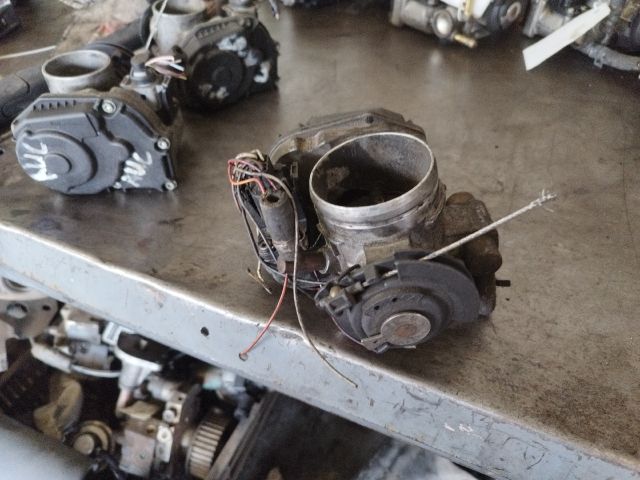 bontott VW GOLF III Fojtószelep (Elektromos)