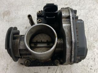 bontott VW GOLF III Fojtószelep (Mechanikus)