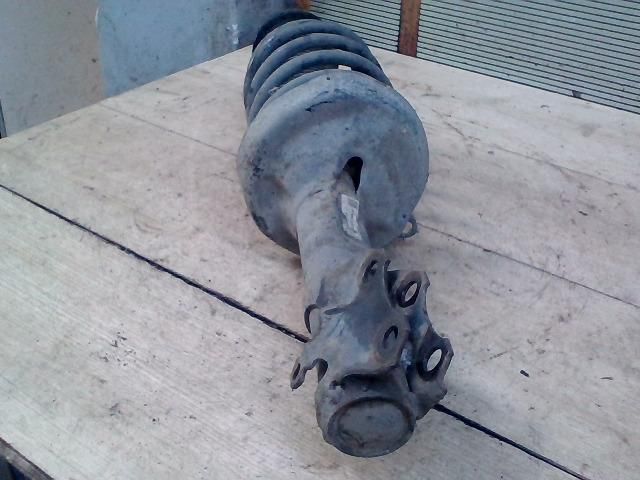 bontott VW GOLF III Jobb első Gólyaláb (Lengécsillapító, Rugó)