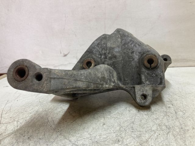 bontott VW GOLF III Klíma Szervó Szivattyú Bak