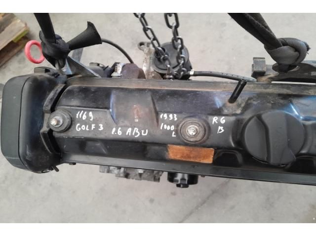 bontott VW GOLF III Motor (Fűzött blokk hengerfejjel)
