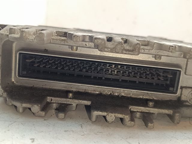 bontott VW GOLF III Motorvezérlő