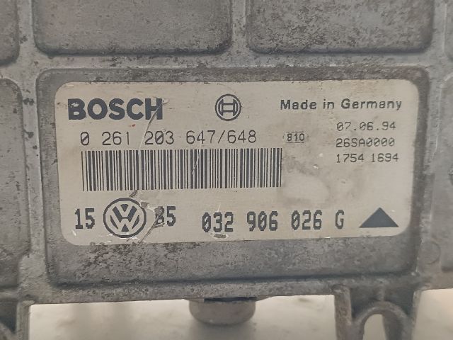 bontott VW GOLF III Motorvezérlő