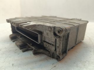 bontott VW GOLF III Motorvezérlő