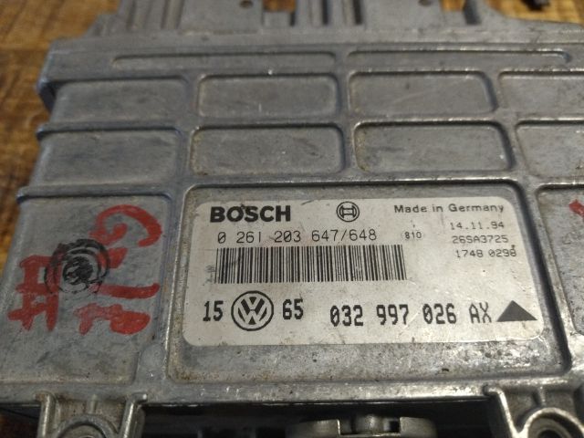 bontott VW GOLF III Motorvezérlő