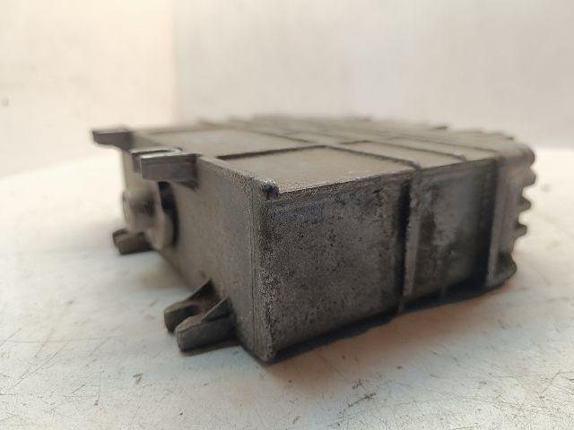 bontott VW GOLF III Motorvezérlő