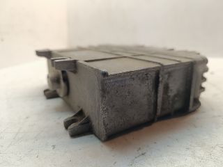 bontott VW GOLF III Motorvezérlő