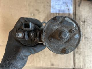 bontott VW GOLF III Önindító