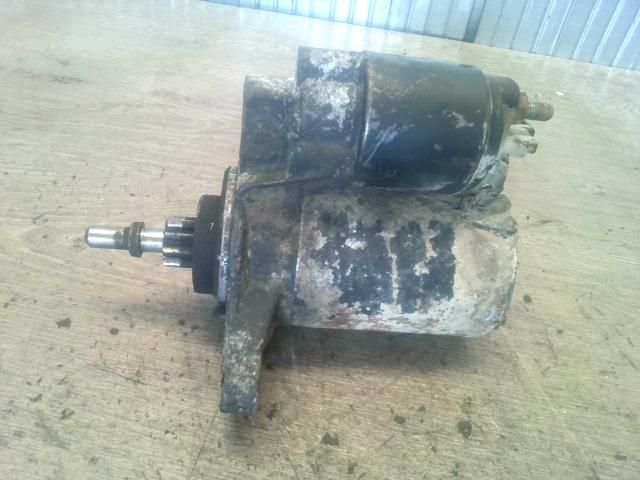 bontott VW GOLF III Önindító