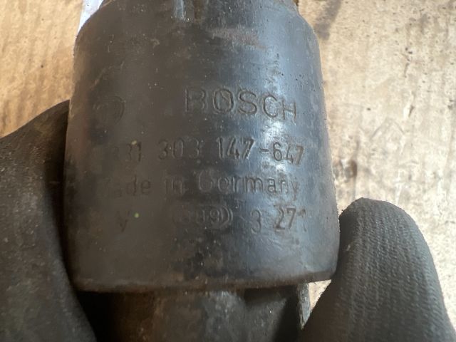 bontott VW GOLF III Önindító