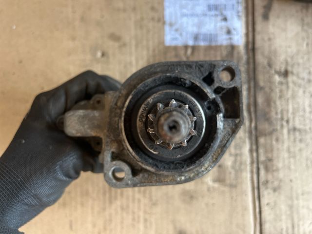 bontott VW GOLF III Önindító