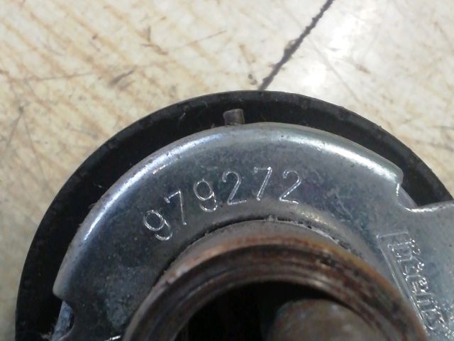 bontott VW GOLF III Szíjfeszítő Görgő