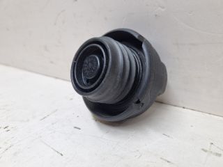 bontott VW GOLF III Tanksapka