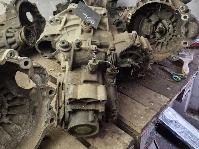 bontott VW GOLF III Váltó (Mechanikus)