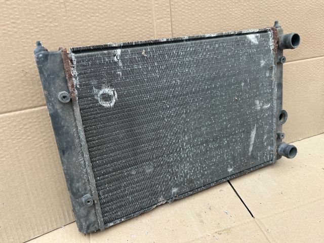 bontott VW GOLF III Vízhűtő Radiátor (Nem klímás)