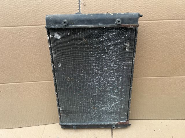 bontott VW GOLF III Vízhűtő Radiátor (Nem klímás)