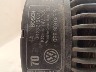 bontott VW GOLF III Generátor