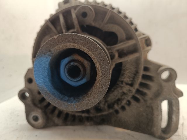 bontott VW GOLF III Generátor