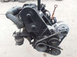 bontott VW GOLF III Motor (Fűzött blokk hengerfejjel)