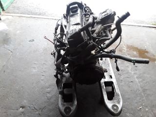 bontott VW GOLF III Motor (Fűzött blokk hengerfejjel)