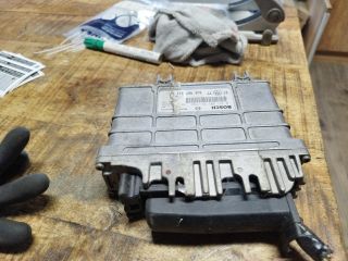 bontott VW GOLF III Motorvezérlő
