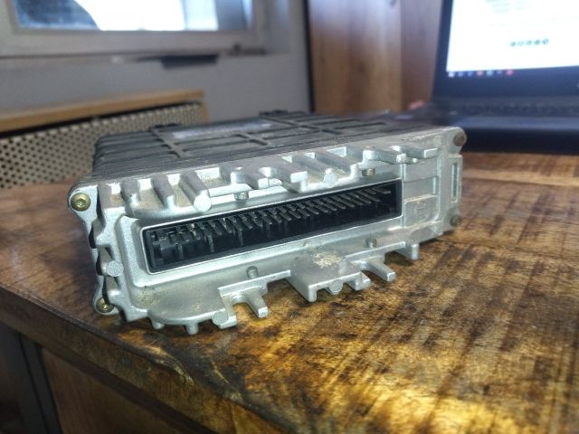 bontott VW GOLF III Motorvezérlő