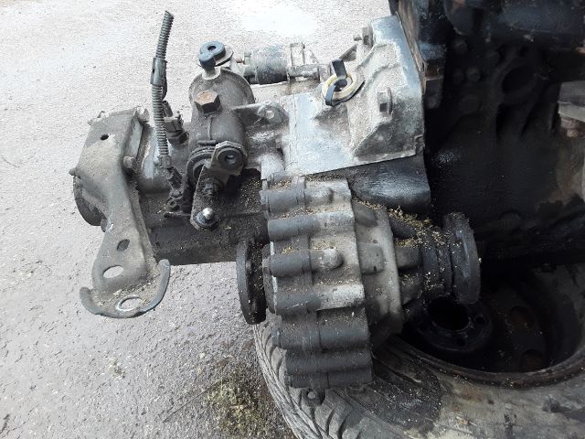 bontott VW GOLF III Váltó (Mechanikus)