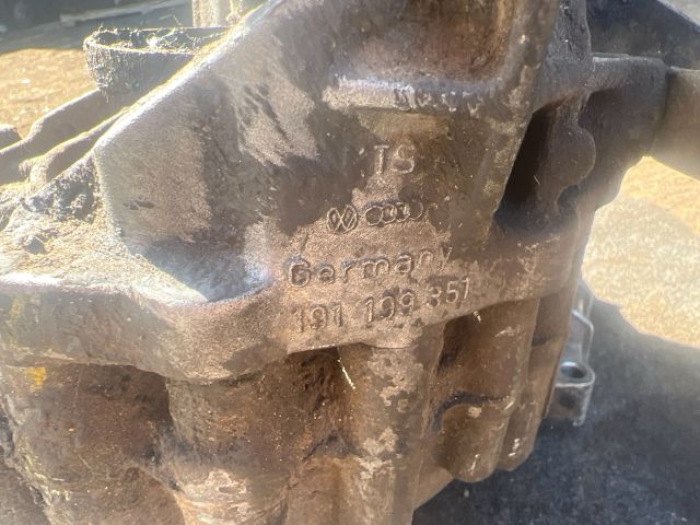 bontott VW GOLF III Váltó (Mechanikus)