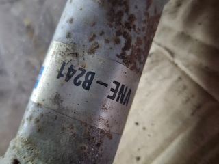 bontott VW GOLF III Bal első Gólyaláb (Lengécsillapító, Rugó)