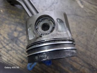 bontott VW GOLF III Dugattyú és Hajtókar