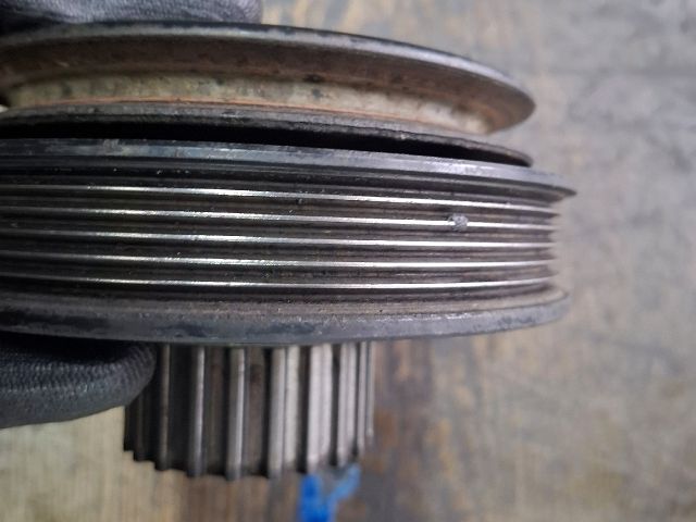 bontott VW GOLF III Főtengely Szíjtárcsa