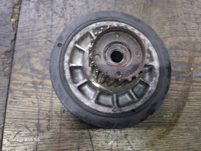 bontott VW GOLF III Főtengely Szíjtárcsa