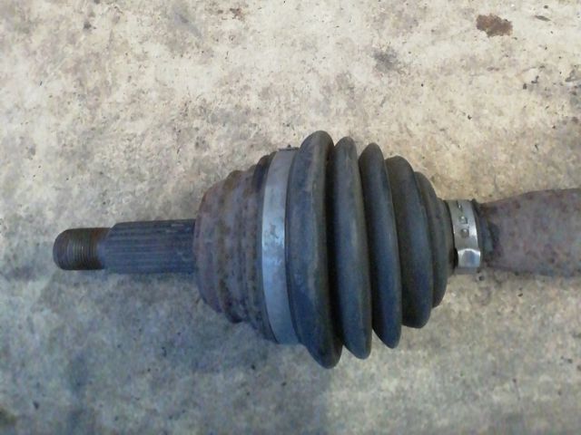 bontott VW GOLF III Jobb Féltengely